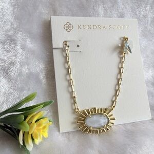 Elisa Gold Bird Short Pendant Necklace